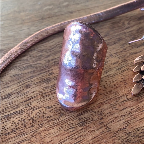 Set of copper color necklace, ring, and earrings - Picture 3 of 5